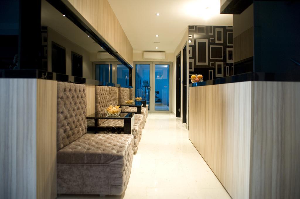 Vila V Lux Apartments Petrovac Exterior foto